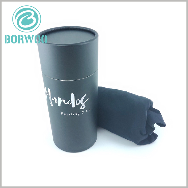 Custom Black thick cardboard tube for t shirt packaging boxes.Thick cardboard tubes are rugged enough to allow paper tubes to be reused or recycled.