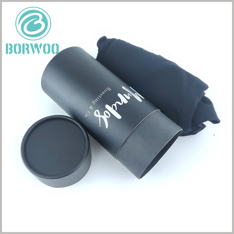 Black cardboard tubes t shirt packaging boxes wholesale.1.5mm thickness cardboard tube, the looking is so massif and the protection is very well ensured.