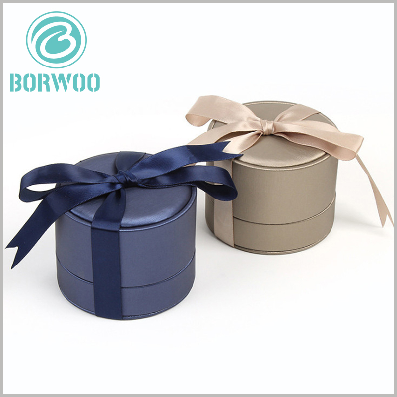 Blue imitation leather tube necklaces packaging gift boxes with bows.Or we can set multiple different color packaging boxes to distinguish the products in detail.