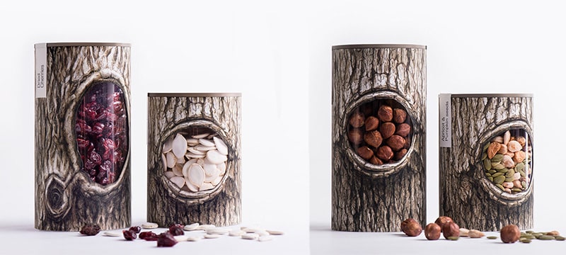 Creative imitation wood grain paper food packaging,The food looks like it is packed in trees and is very attractive.