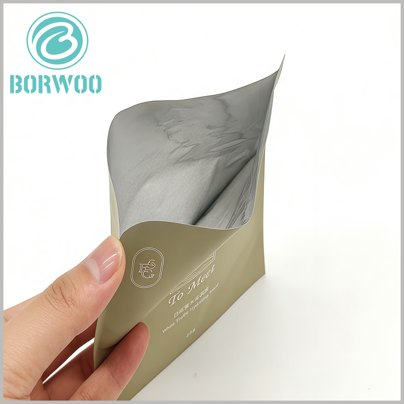 Durable Custom 3-Side Seal Face Mask Pouch with Secure Edge Sealing – Leak-Proof, Tear-Resistant, Ideal for Single-Use Sheet Mask Packaging.