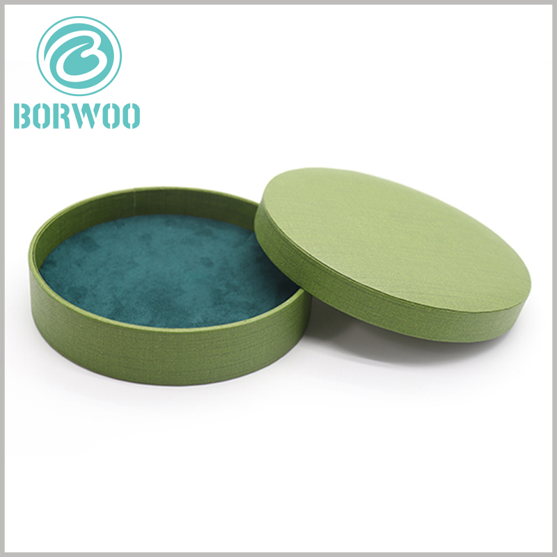 Custom Imitation cloth round boxes for jewelry packaging.The packaging has a unique visual effect and is very attractive to consumers.