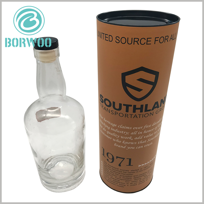 Custom whiskey tube packaging boxes wholesale, the thickness of the wine tube packaging is 2mm, which can better protect the product.