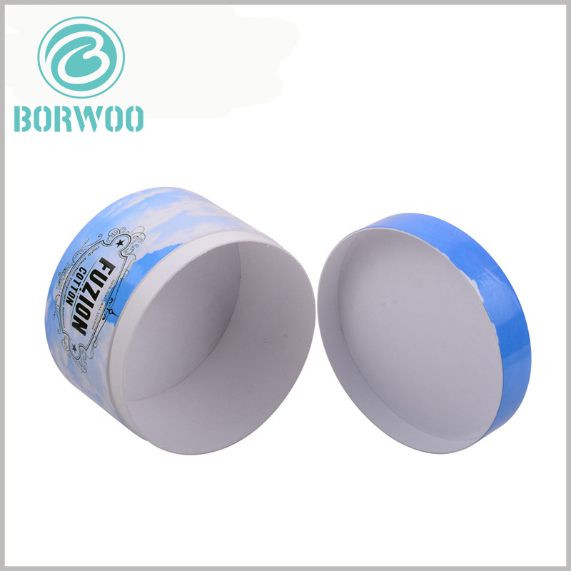 Printed small round cardboard tubes packaging for vape.It is made by 300g SBS forming the tube structure,The thickness of the paper tube wall is 1-3mm, making the package durable