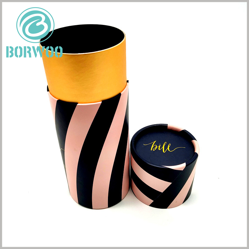 Wholesale Printable thick cardboard tubes packaging for clothes.the design of pattern, light-colored curved bars, is assimilated with the pattern style of some clothes