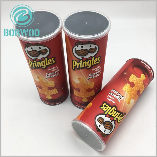 cardboard tubes food packaging for potato chips.This tube packaging is made of many materials.