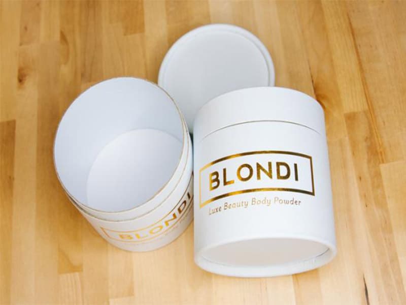Creative tube packaging for cosmetics, logo part of the bronzing process, increase the luxury of packaging and brand
