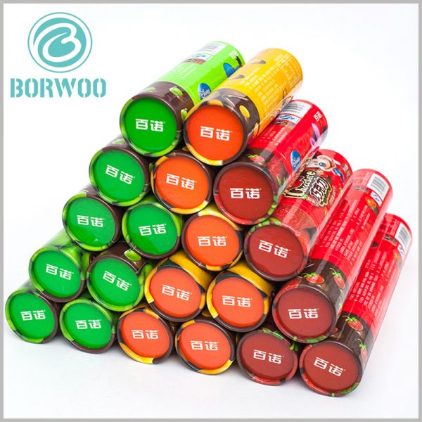 custom Creative cardboard tube for chocolate packaging.The bright color scheme of food packaging is attractive to customers and will provide the probability of successful chocolate sales.