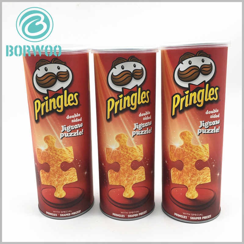 custom food grade cardboard tubes packaging for potato chips.High-definition potato chips are printed in packaging and are very attractive to consumers.