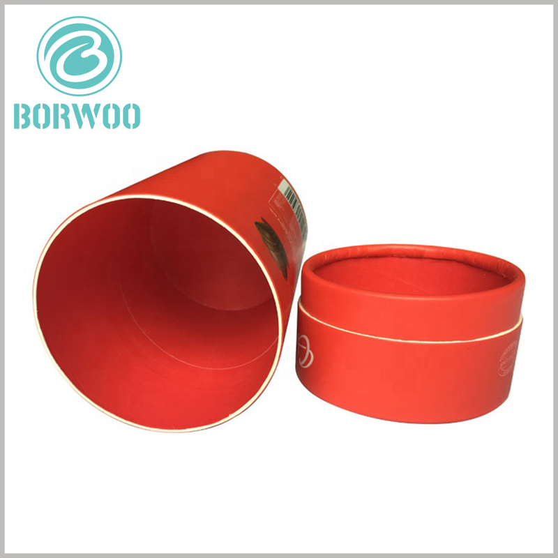 red large cardboard tube for chocolate boxes. Customized chocolate boxes are in the form of paper tubes and have good sealing properties, which can improve the protection of the packaging for the product.