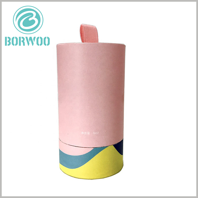 small round boxes for nail polish packaging. Customized paper tube packaging can customize the printing content and use unique packaging design to attract customers' attention.